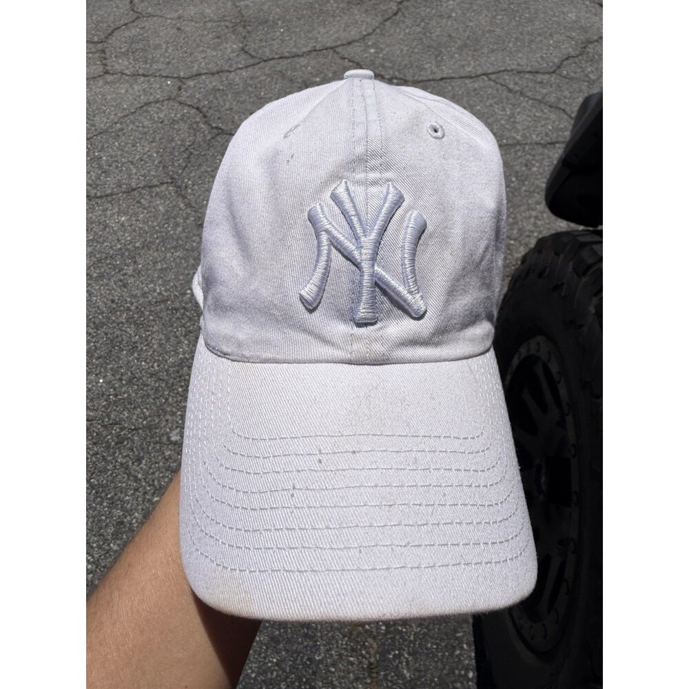 Vintage New York Yankees Baseball Strap Back White Out The New Era